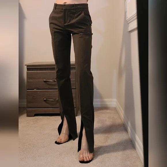 Front slit pants - Picture 4 of 14